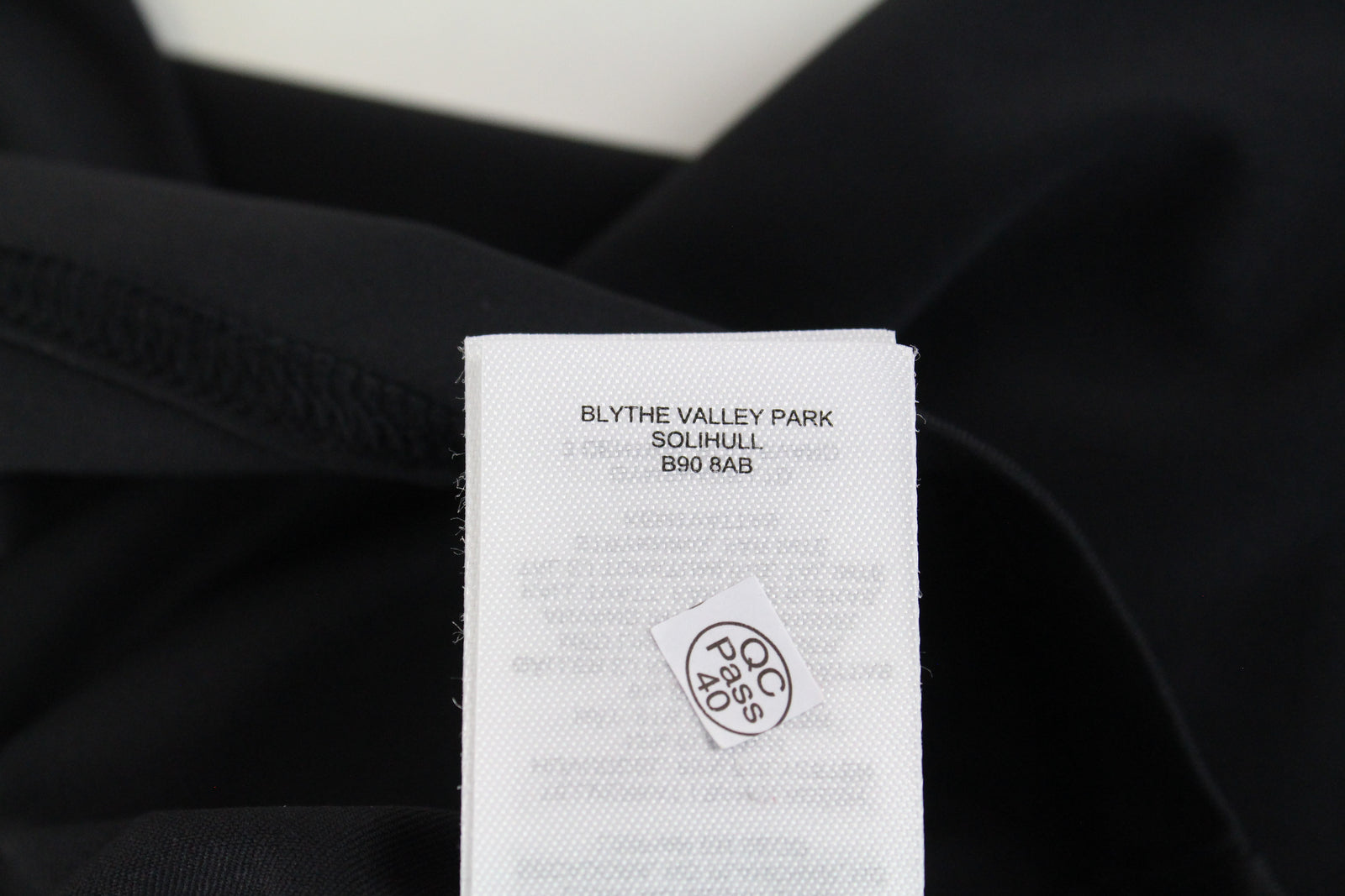 GYMSHARK Training Women Sport Top M Cropped Black Crew Neck Stretch Workout