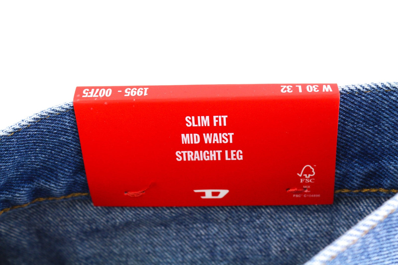 DIESEL 1995 007F5 Men Jeans W30 Slim Fit Mid Waist Straight Leg Washed RRP€250