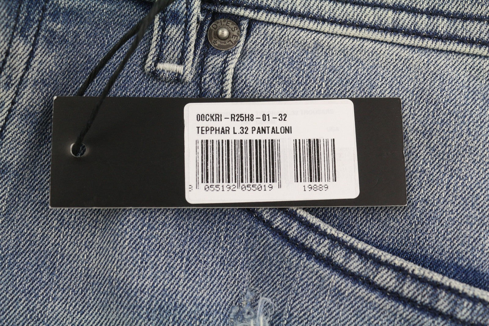 DIESEL Tepphar R25H8 Men Jeans W32/L32 Slim Carrot Fit Stretch Blue RRP€180