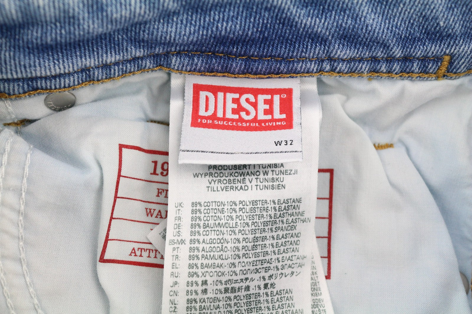 DIESEL 1979 Sleenker 9B92S Men Jeans W32/L32 Skinny Fit Low Waist RRP€160 Blue