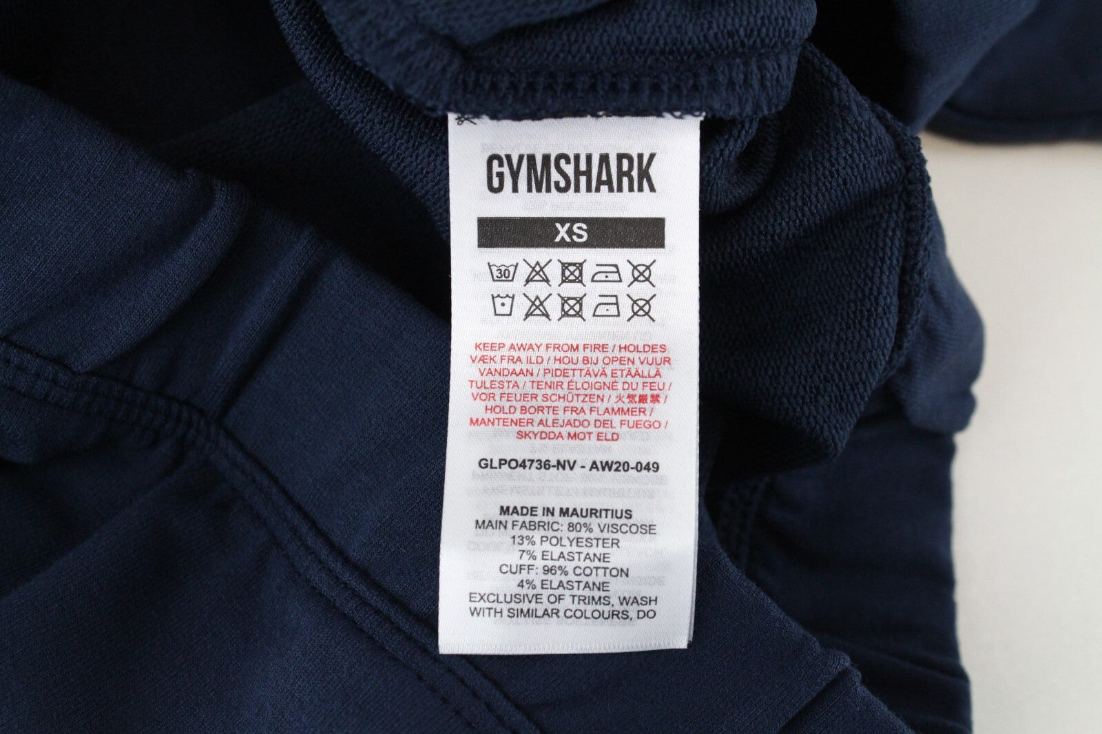 GYMSHARK Pipa Women Sweatshirt XS Navy Long Sleeve Cropped Stretch Zipped