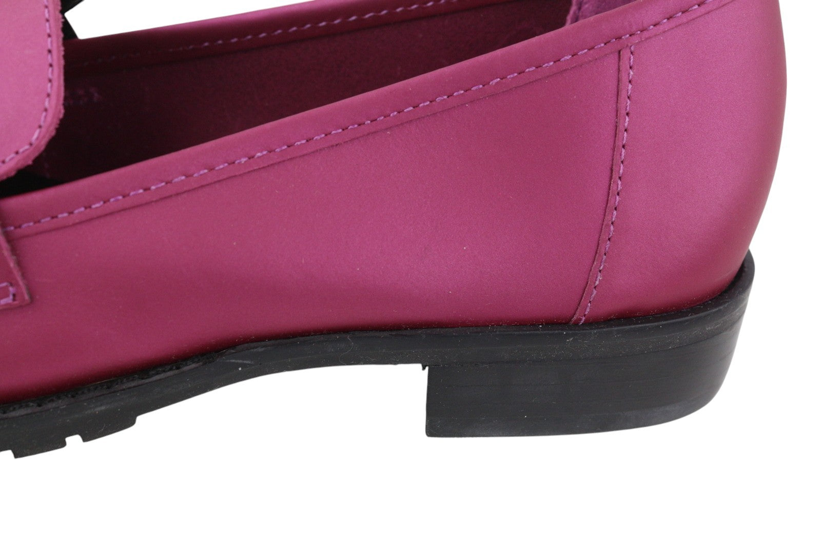 SAN MARINA Women Shoes EU37 Purple Leather Almond Toe Slips On Logo Loafers