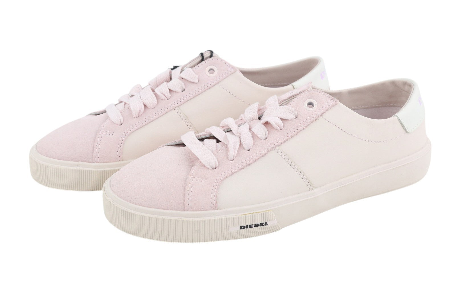 DIESEL S-Mydori Lc W moteriški sportbačiai, 39 dydis, šviesiai rožinės spalvos, odiniai, migdolų formos noseliai, rekomenduojama kaina – 160 € 
