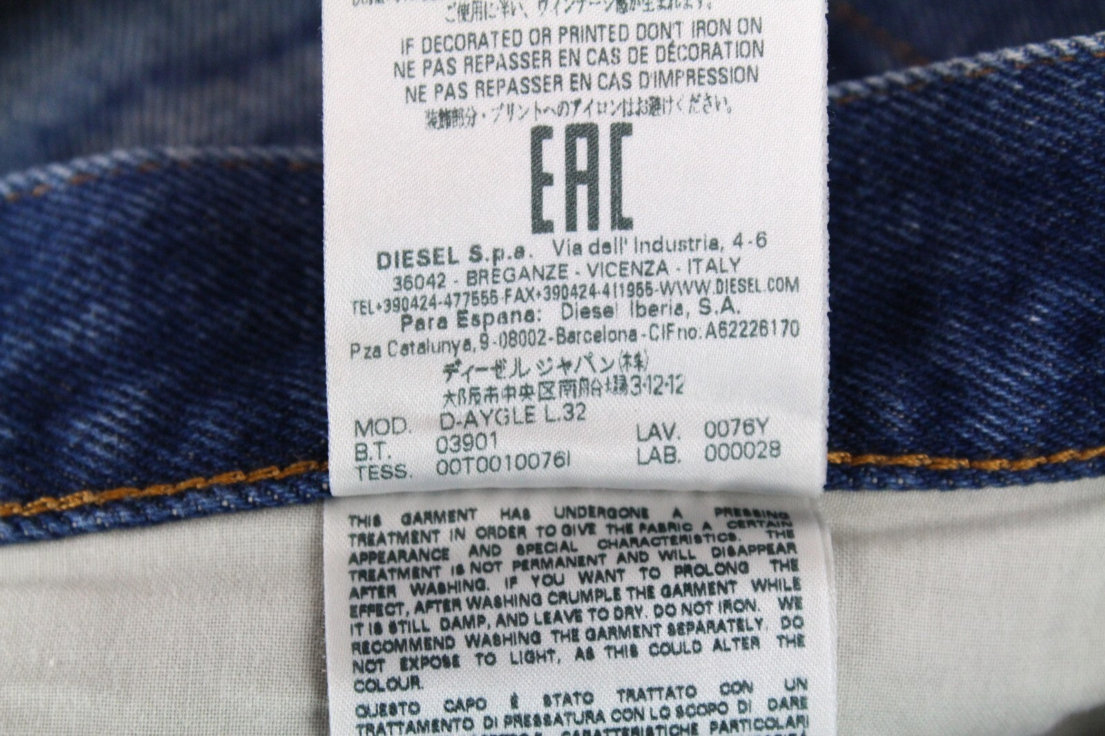 DIESEL Mens Jeans W29/L32 Tapered Light Blue Button-Fly D-Aygle 0076Y Cotton