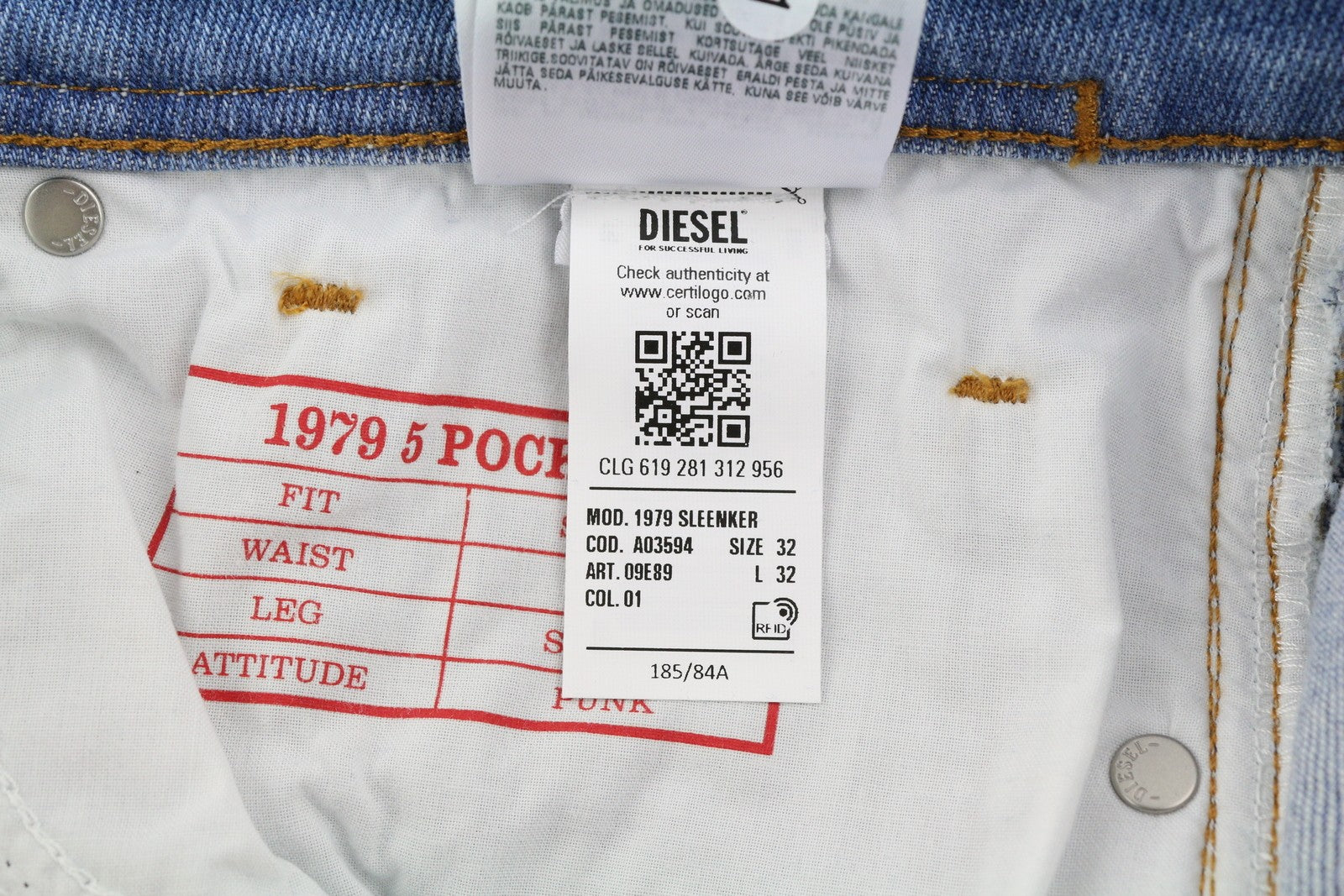 DIESEL 1979 Sleenker 09E89 Men Jeans W32/L32 Low Waist Skinny Denim Blue RRP€295