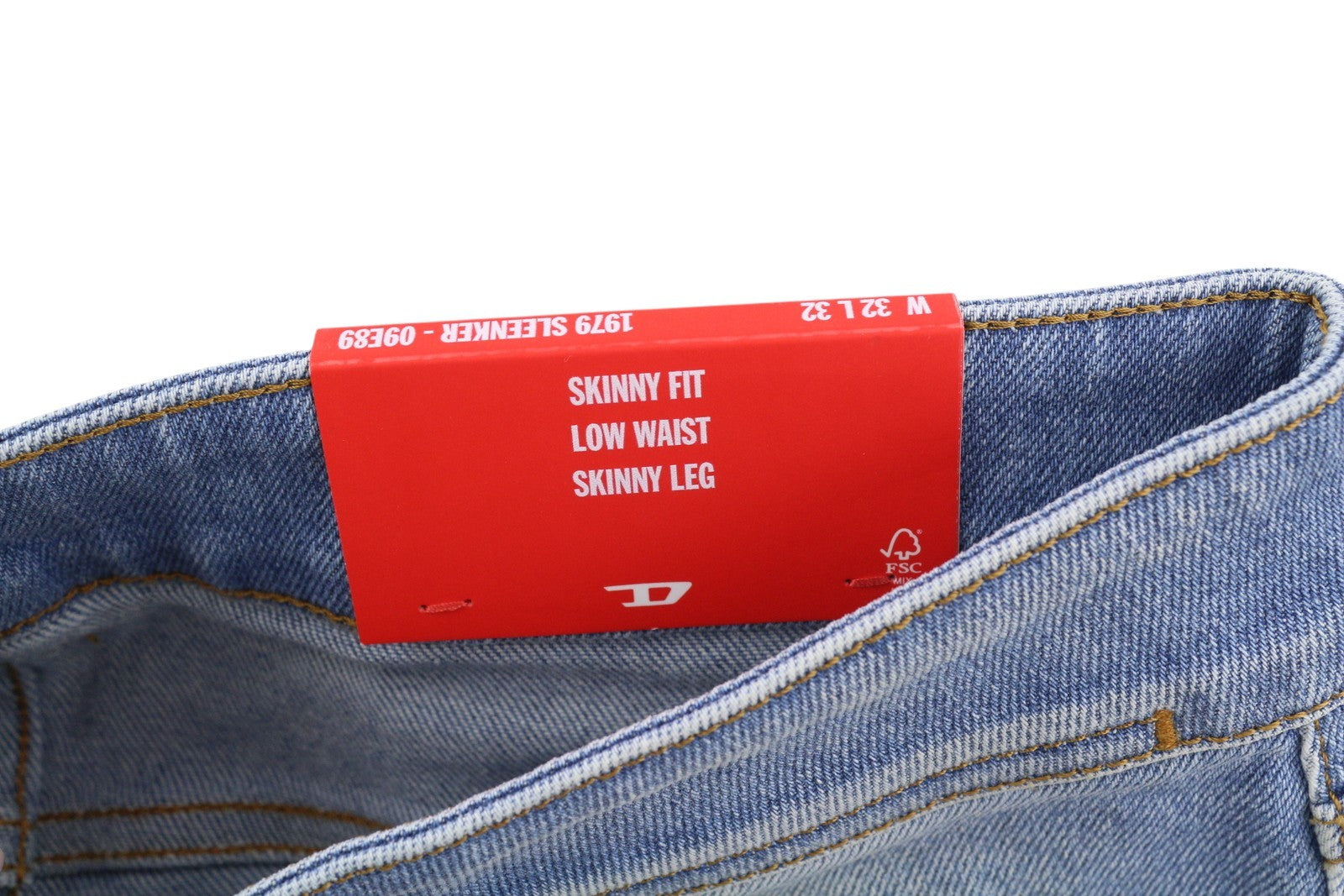 DIESEL 1979 Sleenker 09E89 Men Jeans W32/L32 Low Waist Skinny Denim Blue RRP€295