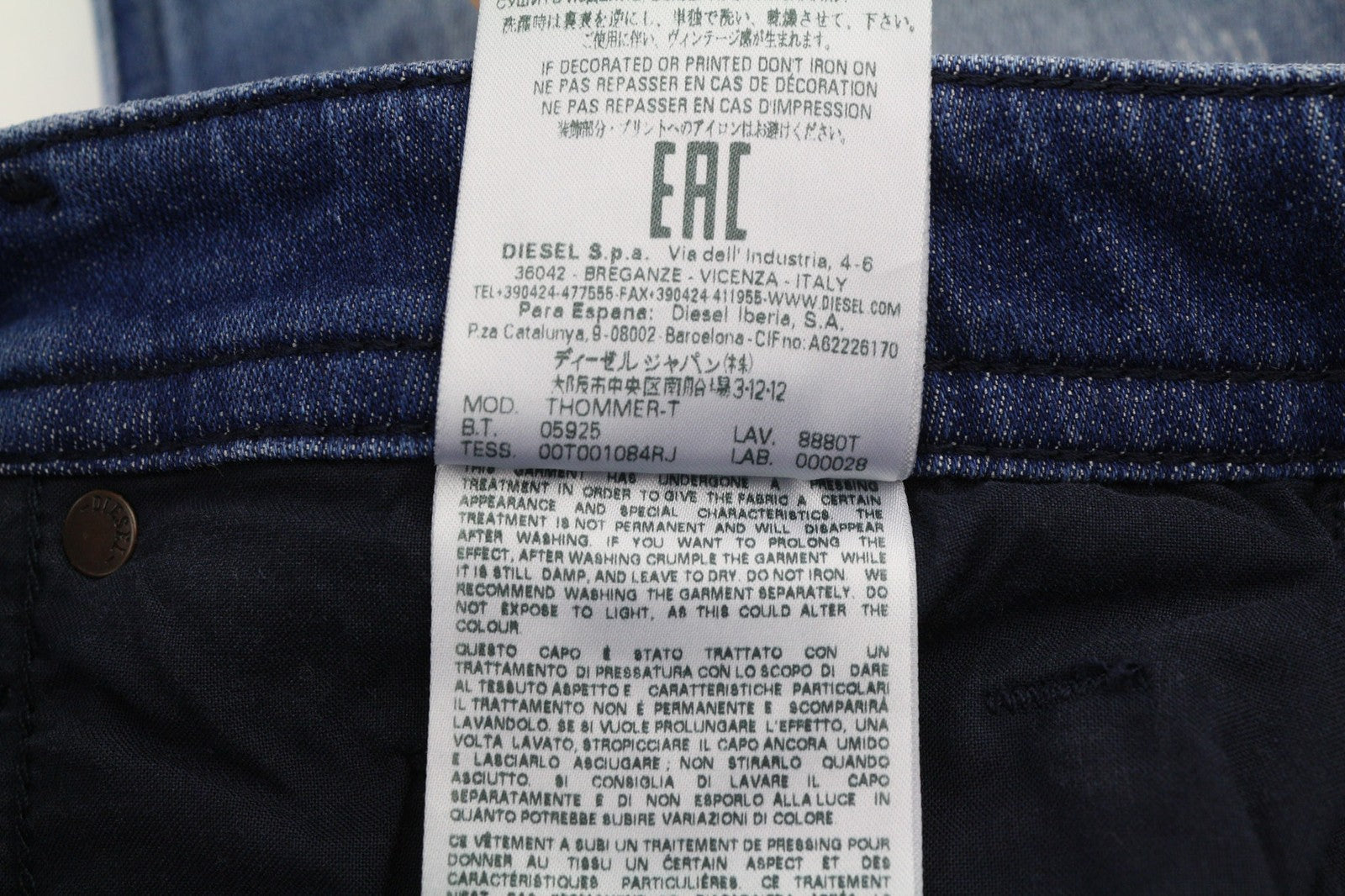 DIESEL Thommer-T 8880T Mens Jeans W29 Stretchy Jogg Sweat Distress Blue RRP€220