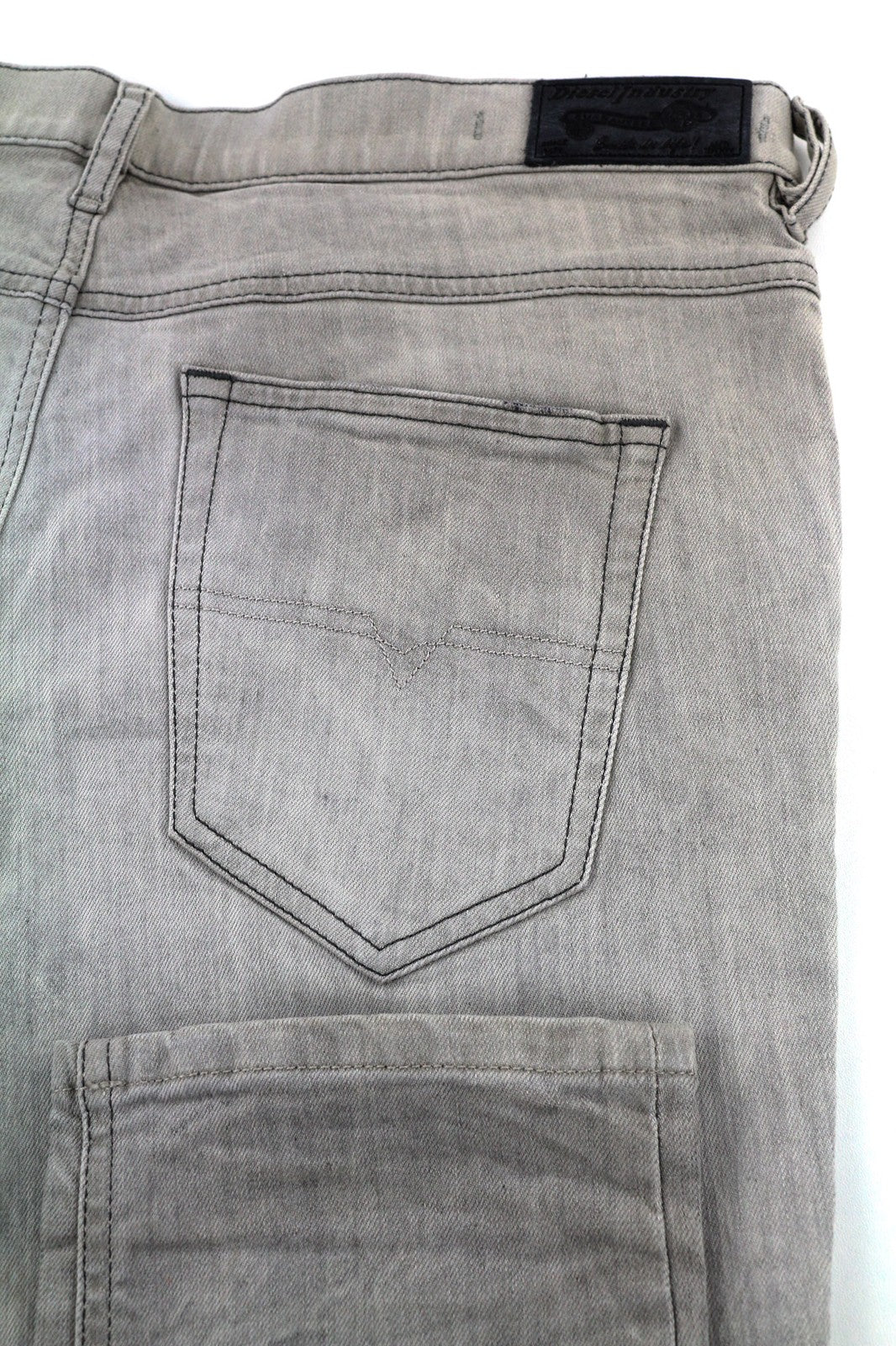 DIESEL Belthy 0676M Womens Jeans W30/L32 D.N.A.  Slim Straight Stretchy RRP€180