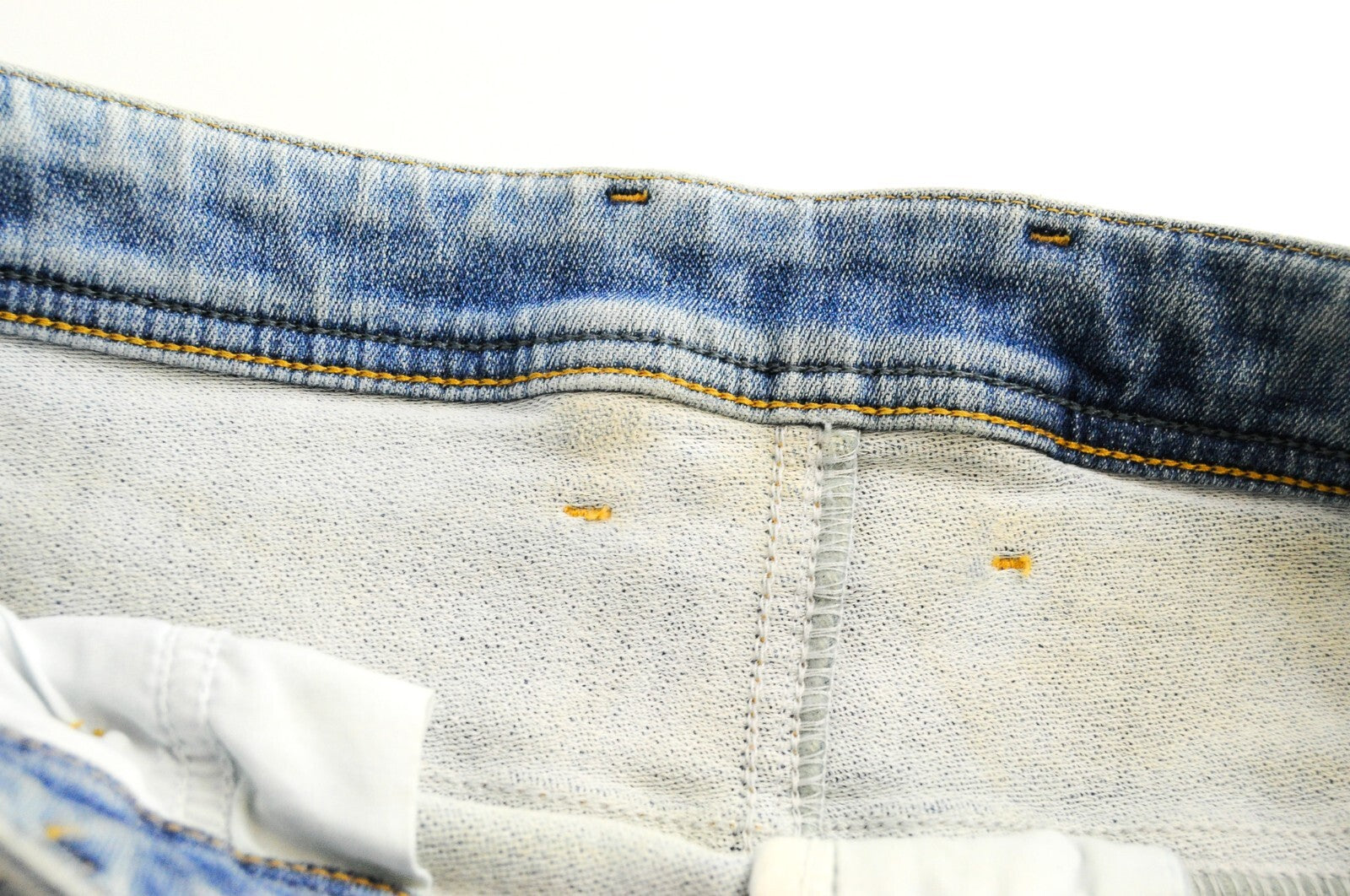 DIESEL Krooley-T 087AE vyriški džinsai W33 Slim Fit Jogg Sweat mėlyni su plėšytais tampriais dribsniais 