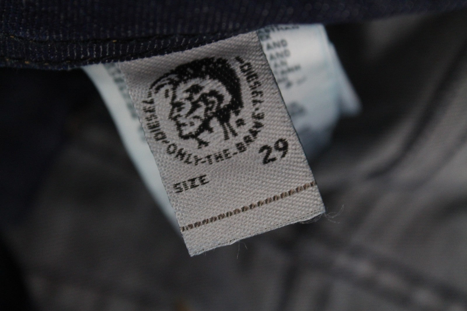 DIESEL Buster R7NA8 Men's Jeans W29/L32 Slim Fit Blue Washed Tapered Stretch*