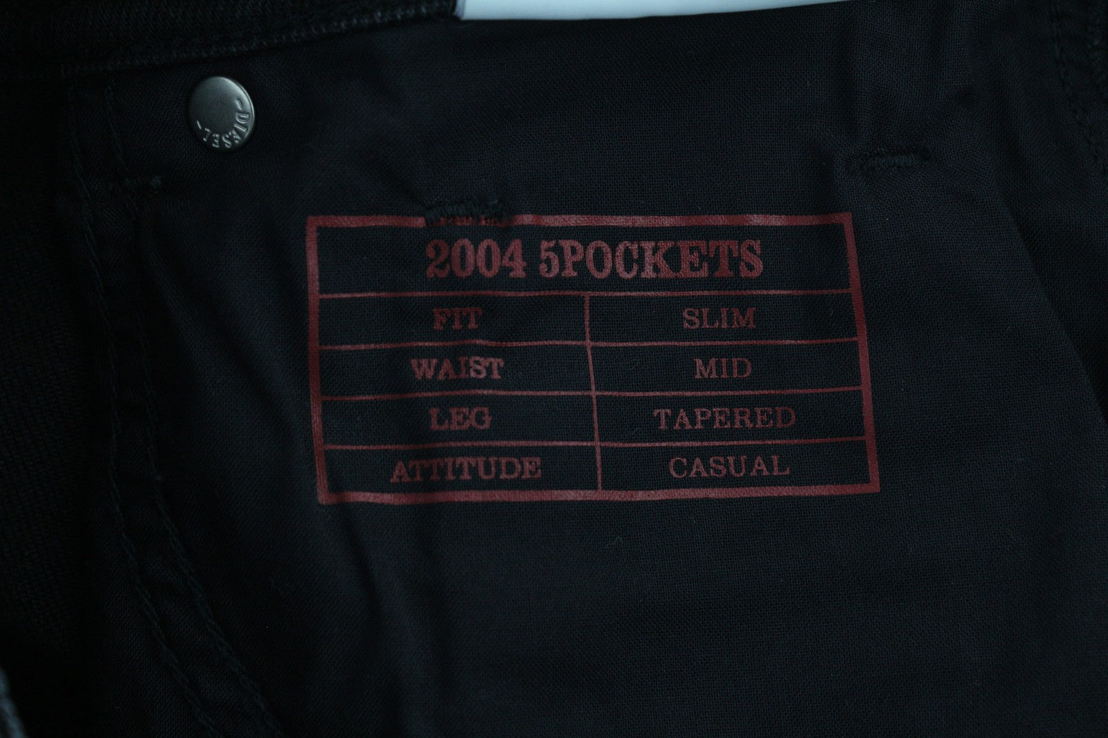 DIESEL 2004 Z9C25 Womens Jeans W26/L32 Slim Mid Waist Tapered RRP€185