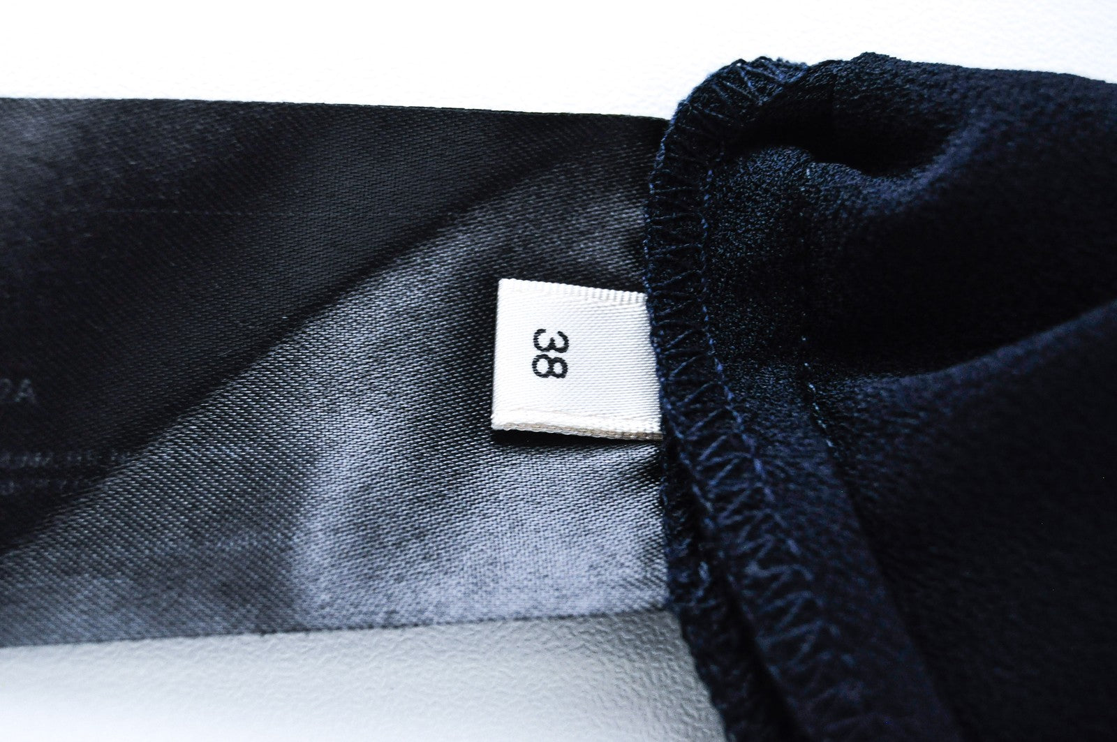 SUISTUDIO Georgie Womens Blouse UK12 Navy Sleeveless Lightweight Round Neck