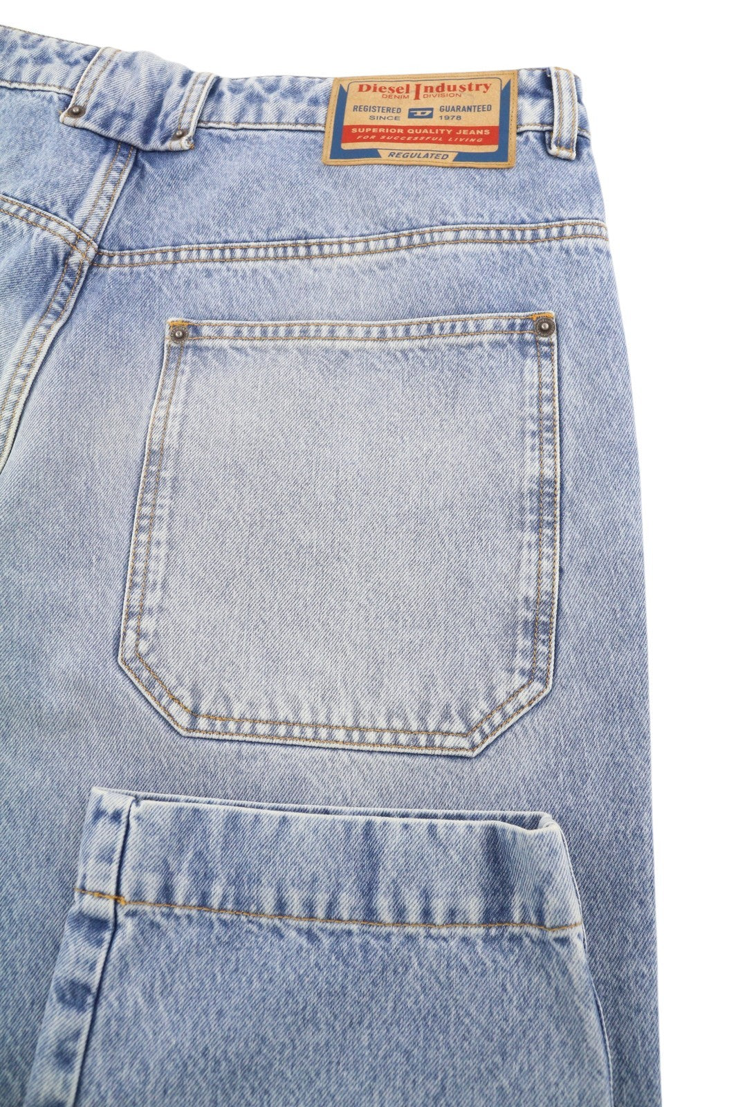 DIESEL P-5-D 0GHAW Men Jeans W34 Loose Fit Tapered Leg Zip Washed Blue RRP€425