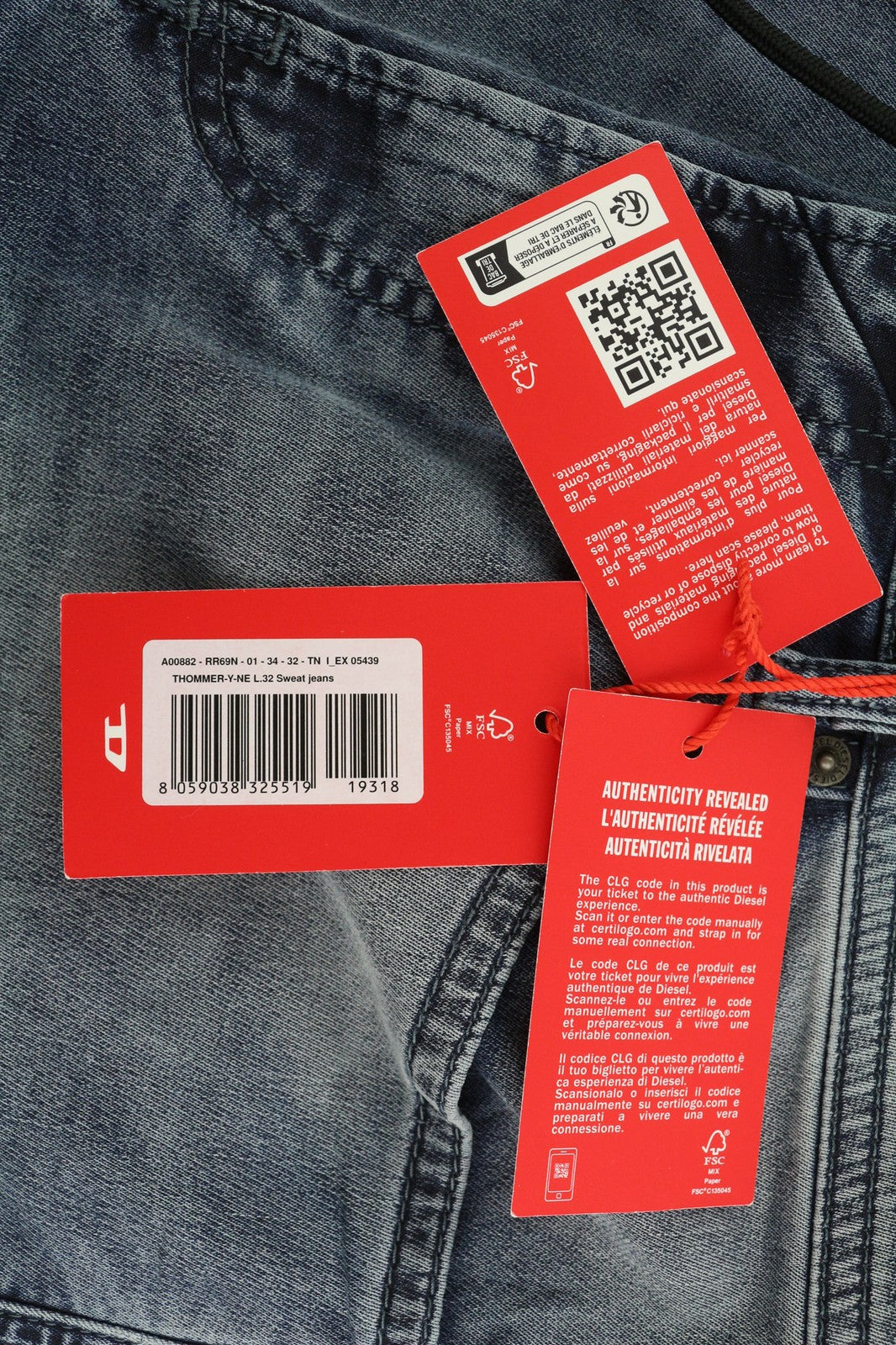 DIESEL Thommer-Y-Ne Jogg RR69N Mens Jeans W34/L32 Zipper Washed Blue RRP€250