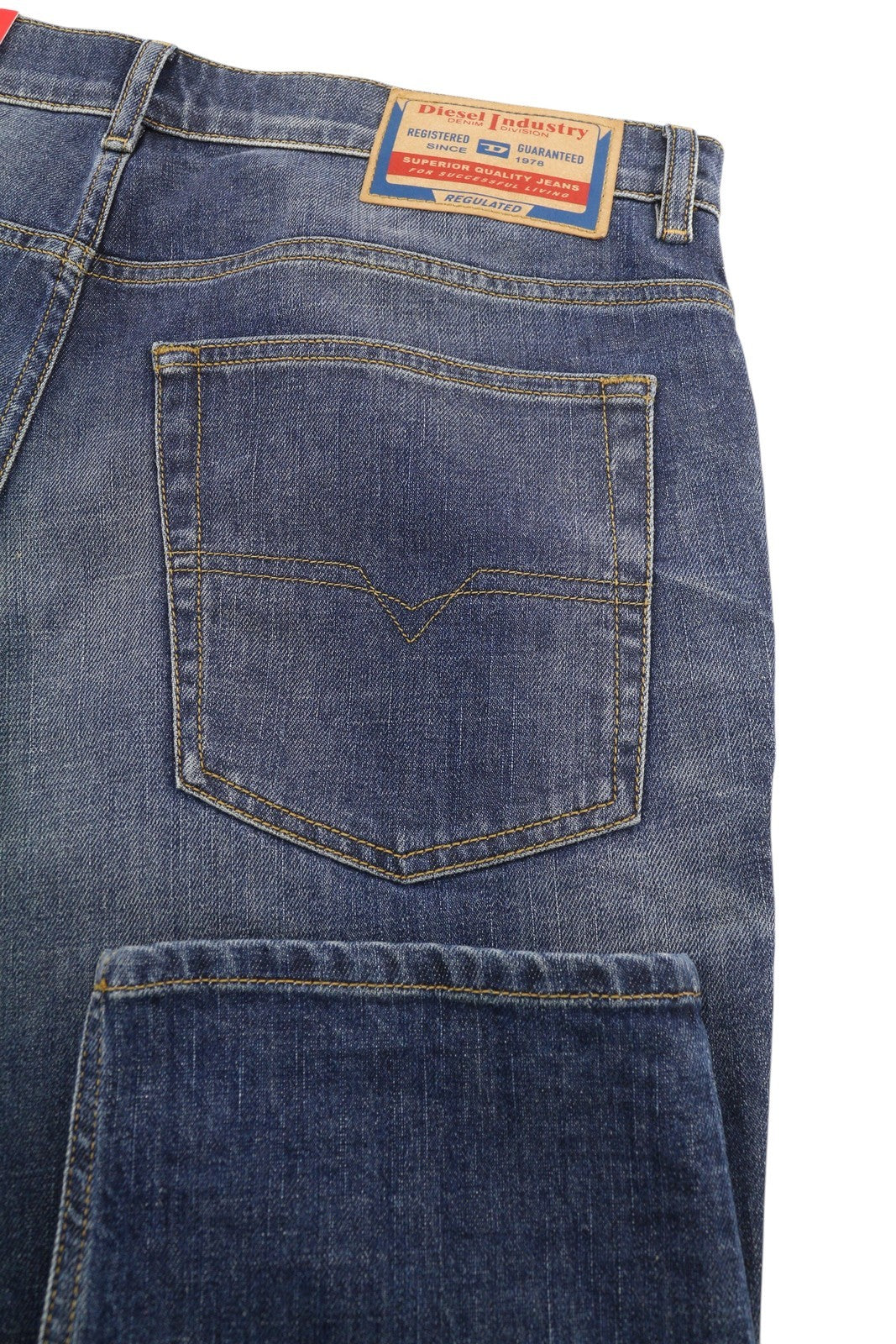 DIESEL 2023 D-Finitive 09H43 Men Jeans W36/L32 Regular Tapered Leg Blue RRP€225