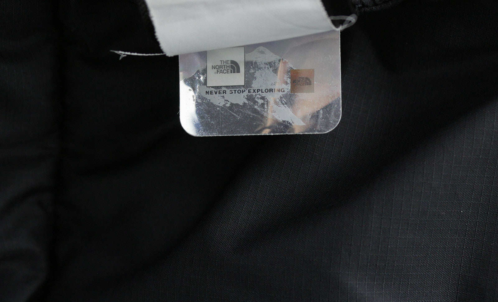 THE NORTH FACE Massif Synthetic Parka Men Jacket M Full Zip Padded Hooded Puffer