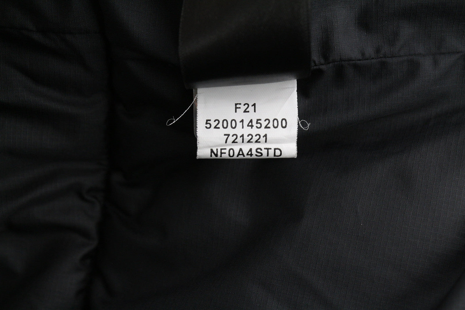 THE NORTH FACE Massif Synthetic Parka Men Jacket M Full Zip Padded Hooded Puffer