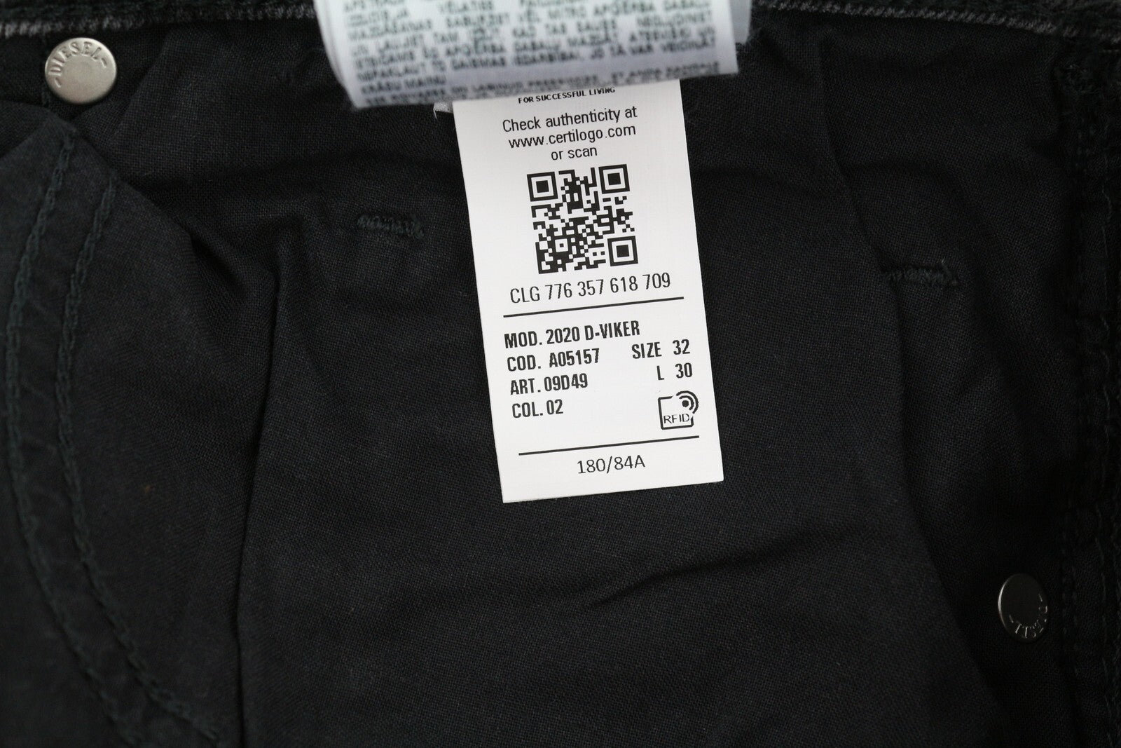 DIESEL 2020 D-Viker 09D49 Mens Jeans W32/L30 Regular  Straight Leg Mid Waist