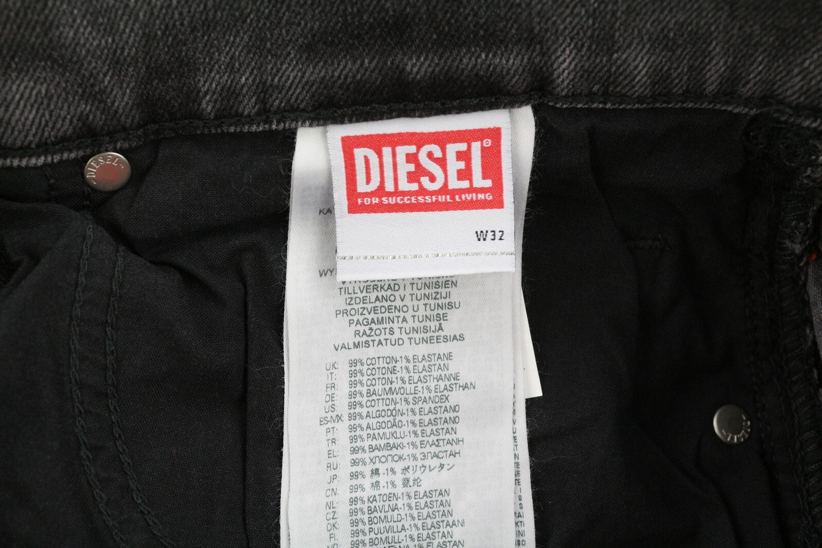 DIESEL 2020 D-Viker 09D49 Mens Jeans W32/L30 Regular  Straight Leg Mid Waist