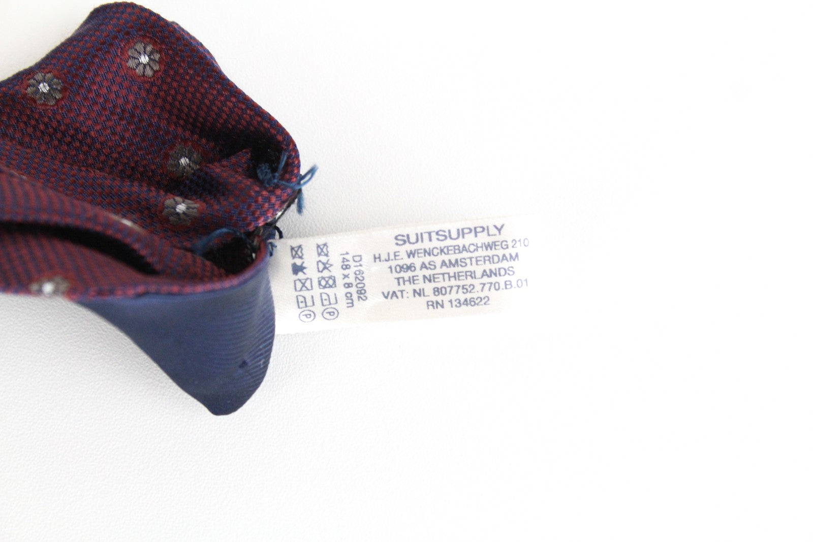 SUITSUPPLY Men's Tie 148 x 8 cm Purple Patterned Silk Pointed-End Classic