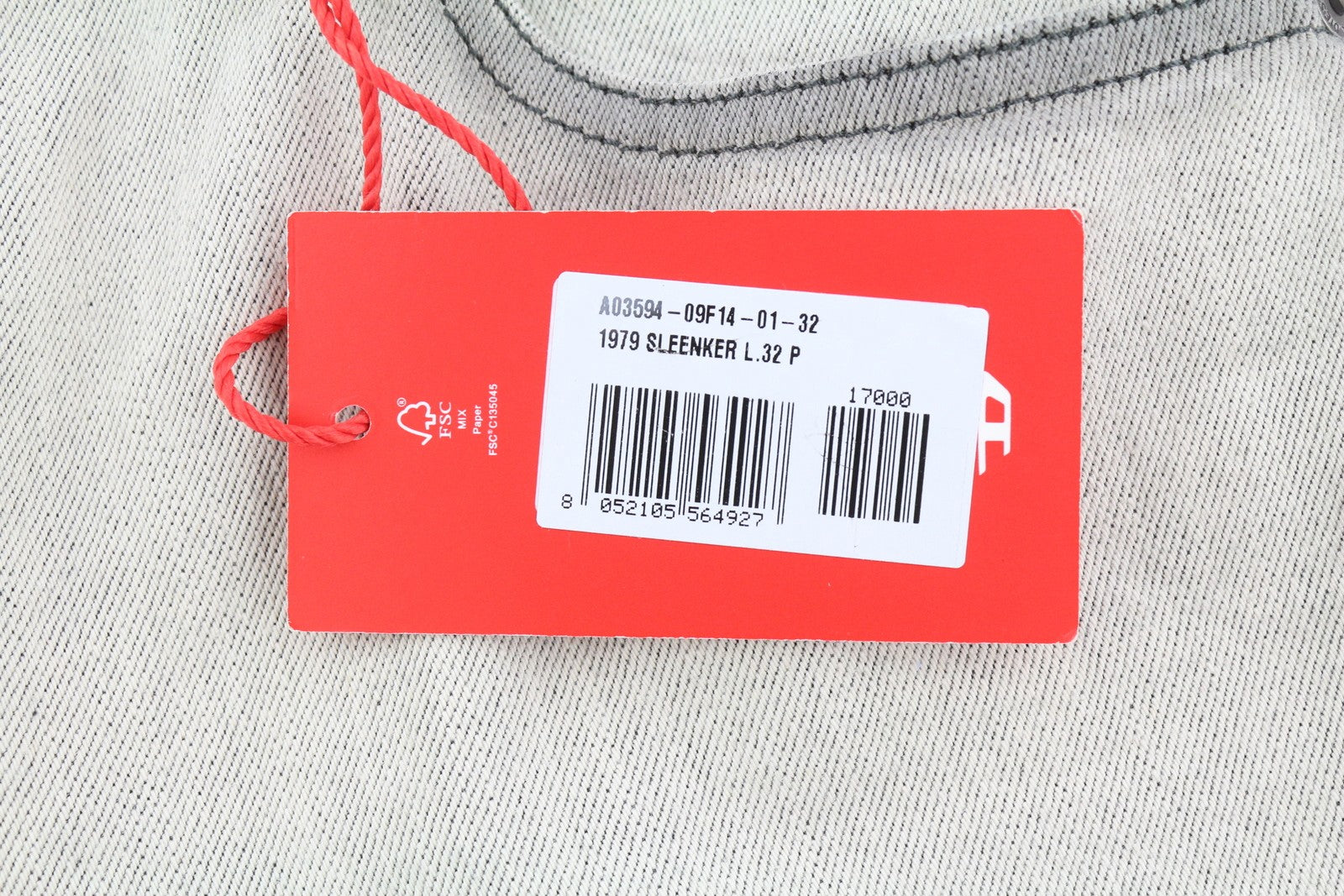 DIESEL 1995 09C86 Mens Jeans W29/L32 Light Slim Straight Mid Waist RRP€195