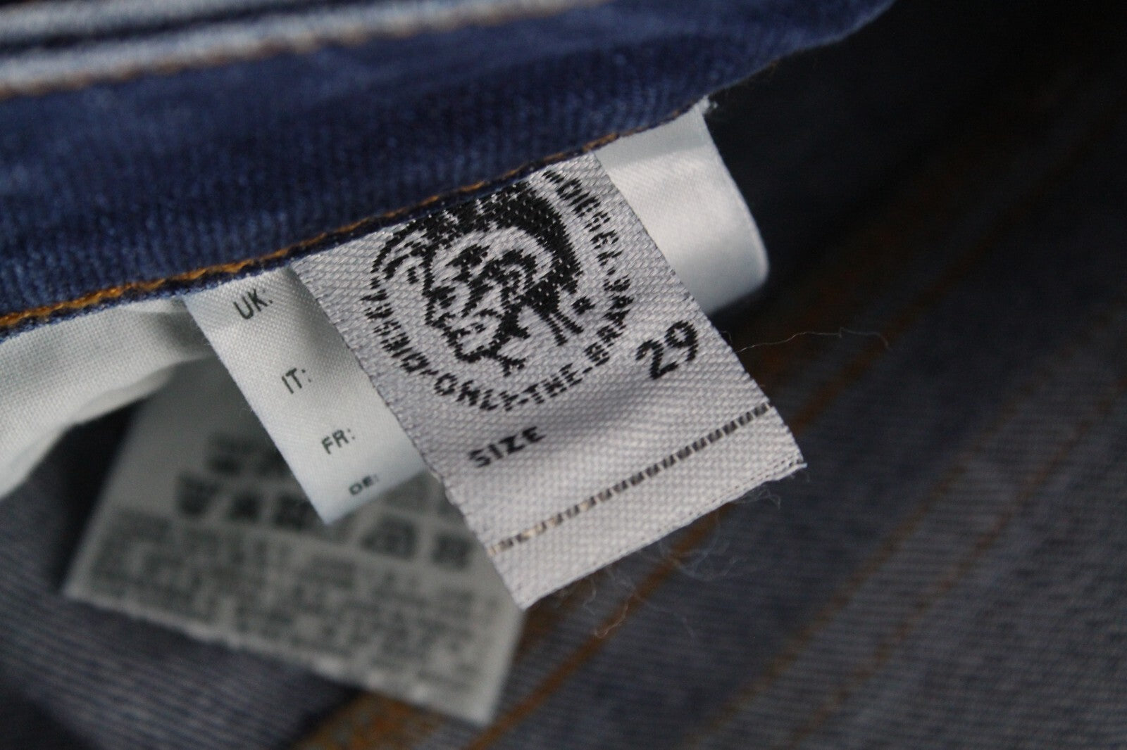 DIESEL D-Bazer 083AZ Men's Jeans W29/L32 Blue Cotton Stretch Tapered Wash