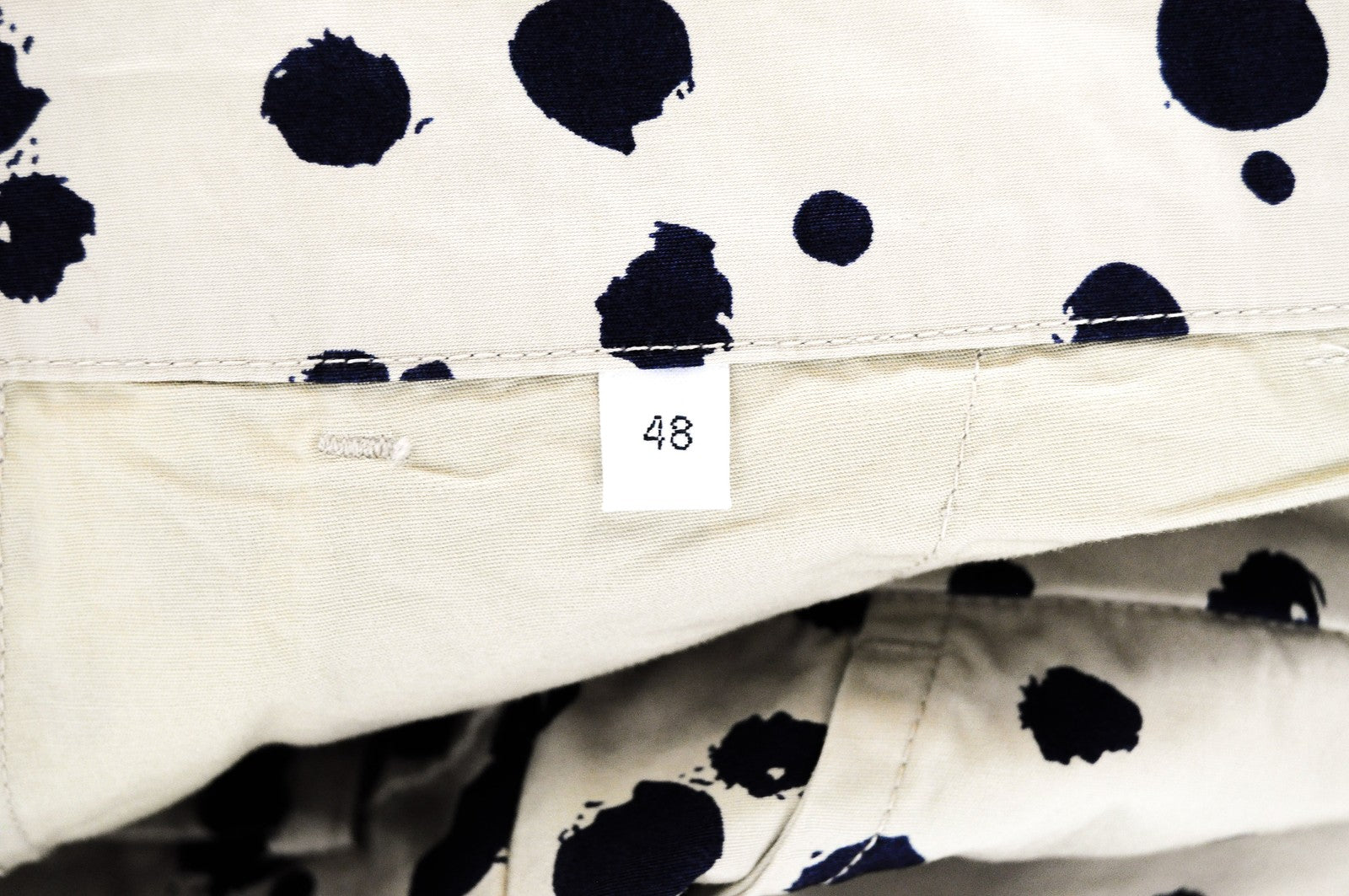 GANT Mens Brown Cotton Shorts 48 Dot Print Casual Slit Pocket Lightweight