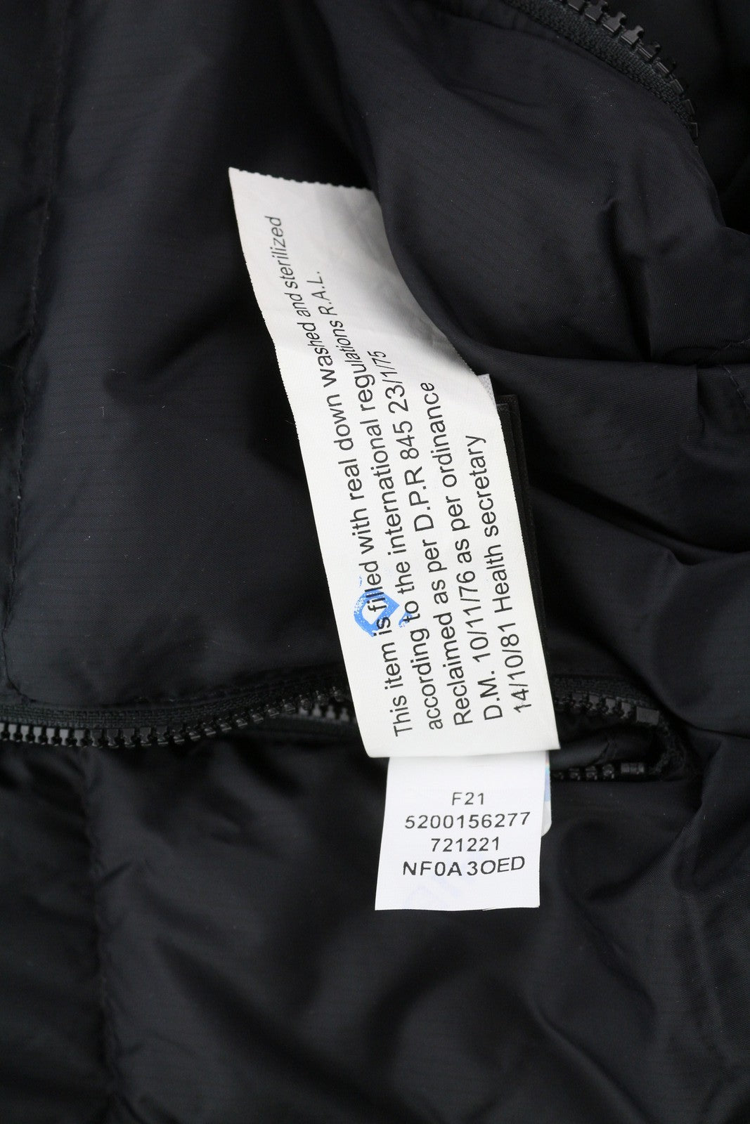 THE NORTH FACE Men Jacket S Black 550 Down Insulated High Neck Full Zip Puffer