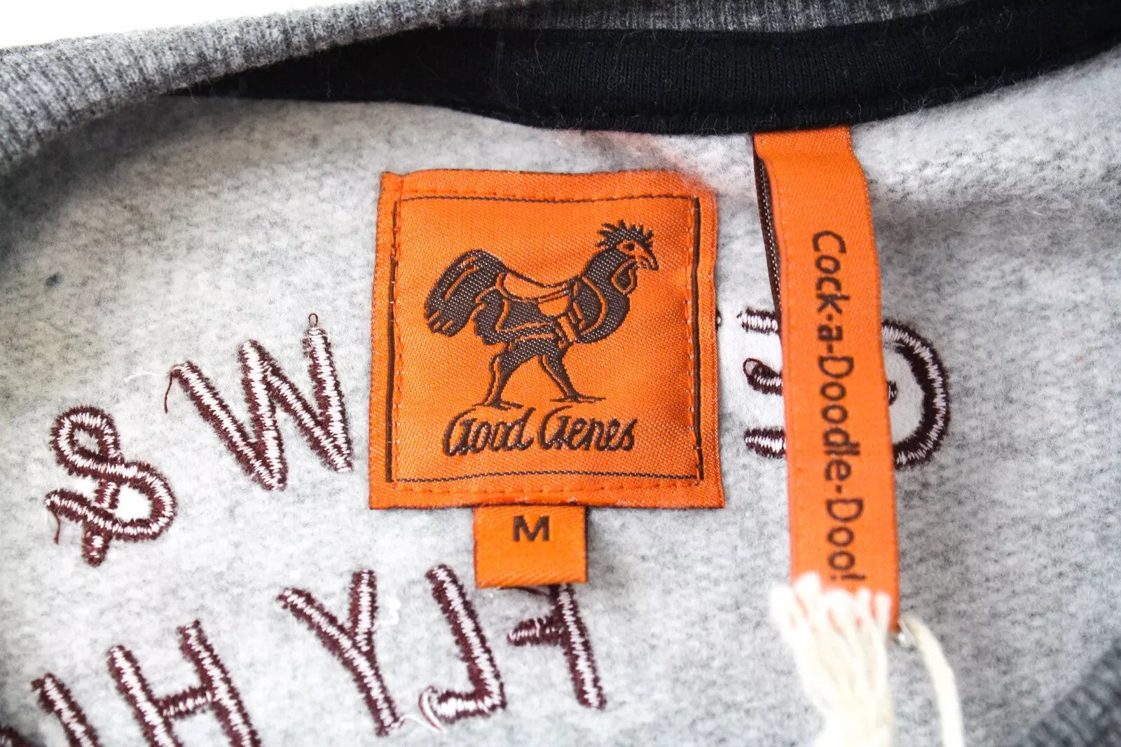 GOOD GENES Men's Sweatshirt M Embroidered Rooster Grey Logo Crew Neck Pullover