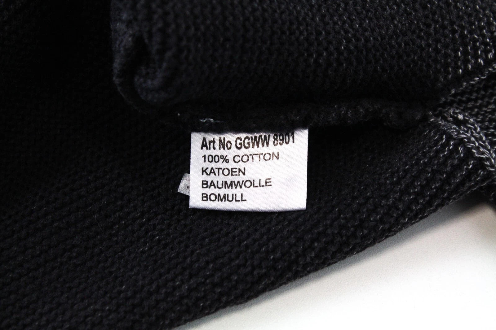 GOOD GENES Women's Jumper L Tight-Knit Off-Black Cotton Crew Neck Sweater