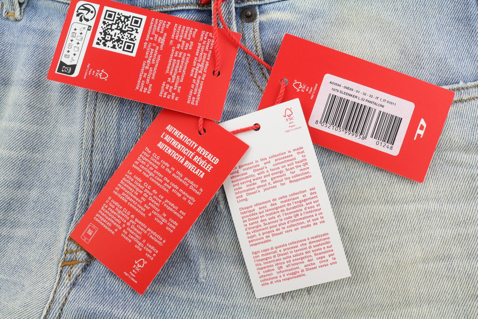 DIESEL 1979 Sleenker 09E89 Men Jeans W32/L32 Skinny Low Waist Paint RRP€295