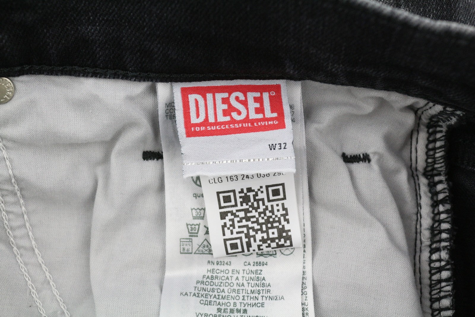 DIESEL 2020 D-Viker R9K28 Men Jeans W32/L30 Washed Black Straight Fit RRP€250