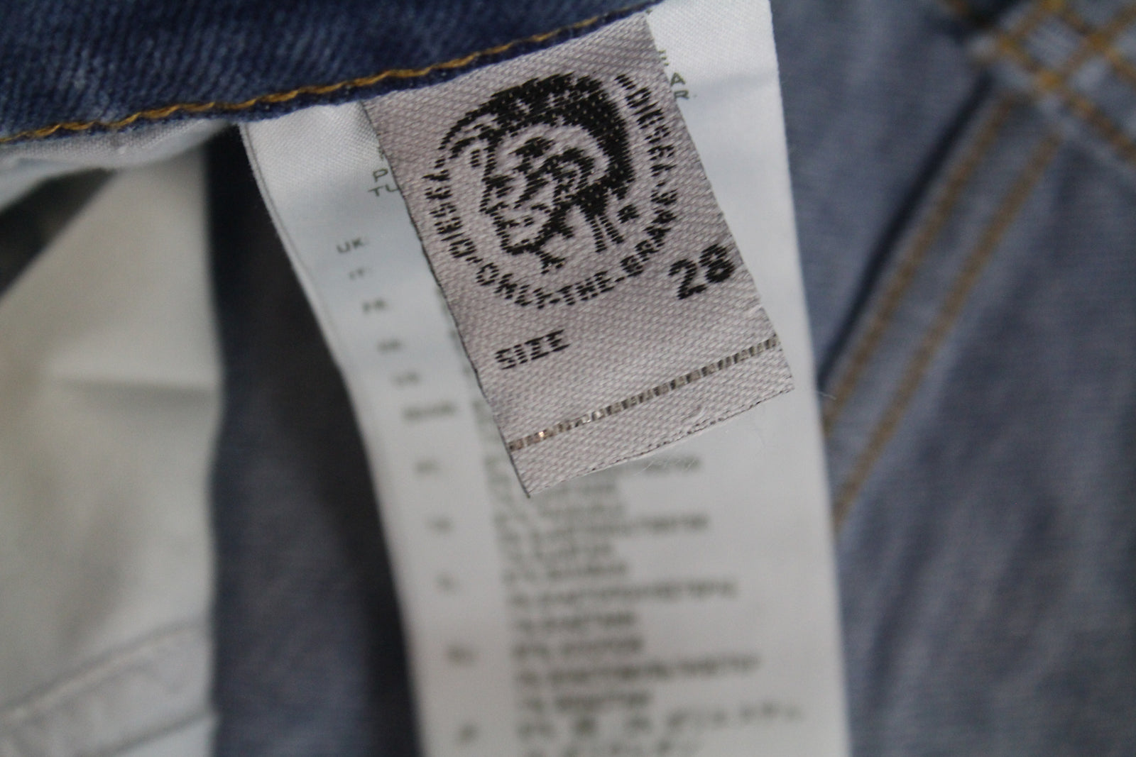 DIESEL Tepphar-X R8XA3 Men's Blue Slim Carrot Stretch Jeans W28/L34 Button-Fly