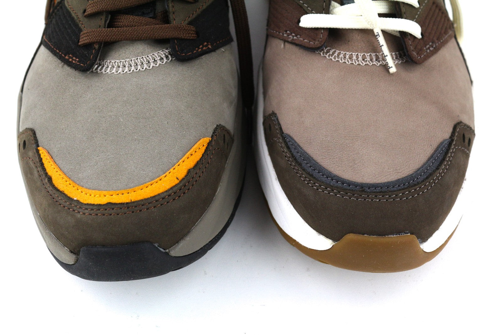 TIMBERLAND A2N9Q-A4850 Men Trainers EU42/43 Brown Leather Low-Top Laced Logo