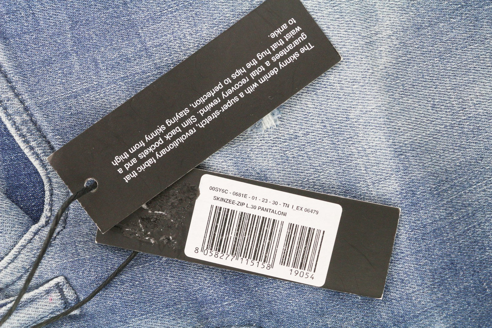 DIESEL Skinzee-Zip 0681E Women Jeans W23/L30 Super Slim Skinny Denim Blue