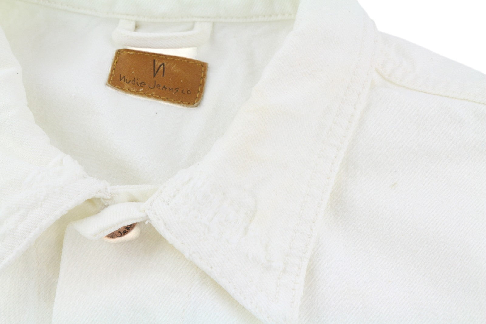 NUDIE JEANS Billy Men Jacket L Pitch White Worn Denim Buttoned Neck Logo