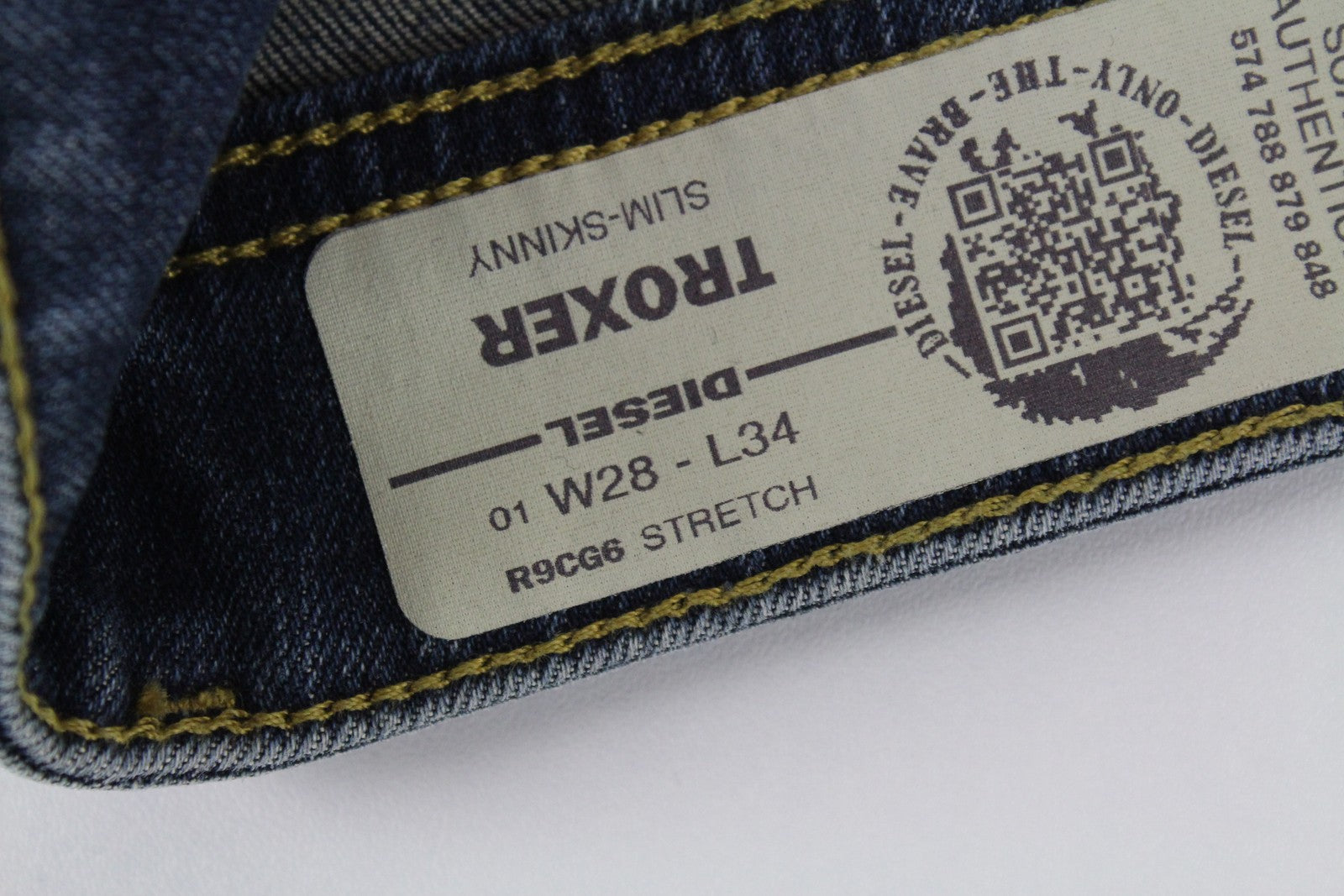 DIESEL Troxer R9CG6 Mens Jeans W28/L34 Dark Blue Skinny Slim  Cotton