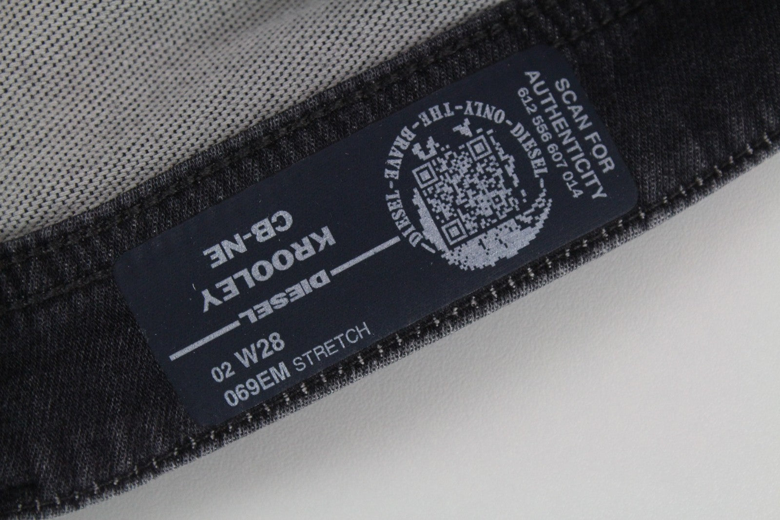 DIESEL Krooley CB-NE 069EM Mens Jeans W28 Grey Jogg Sweat Slim  Distressed