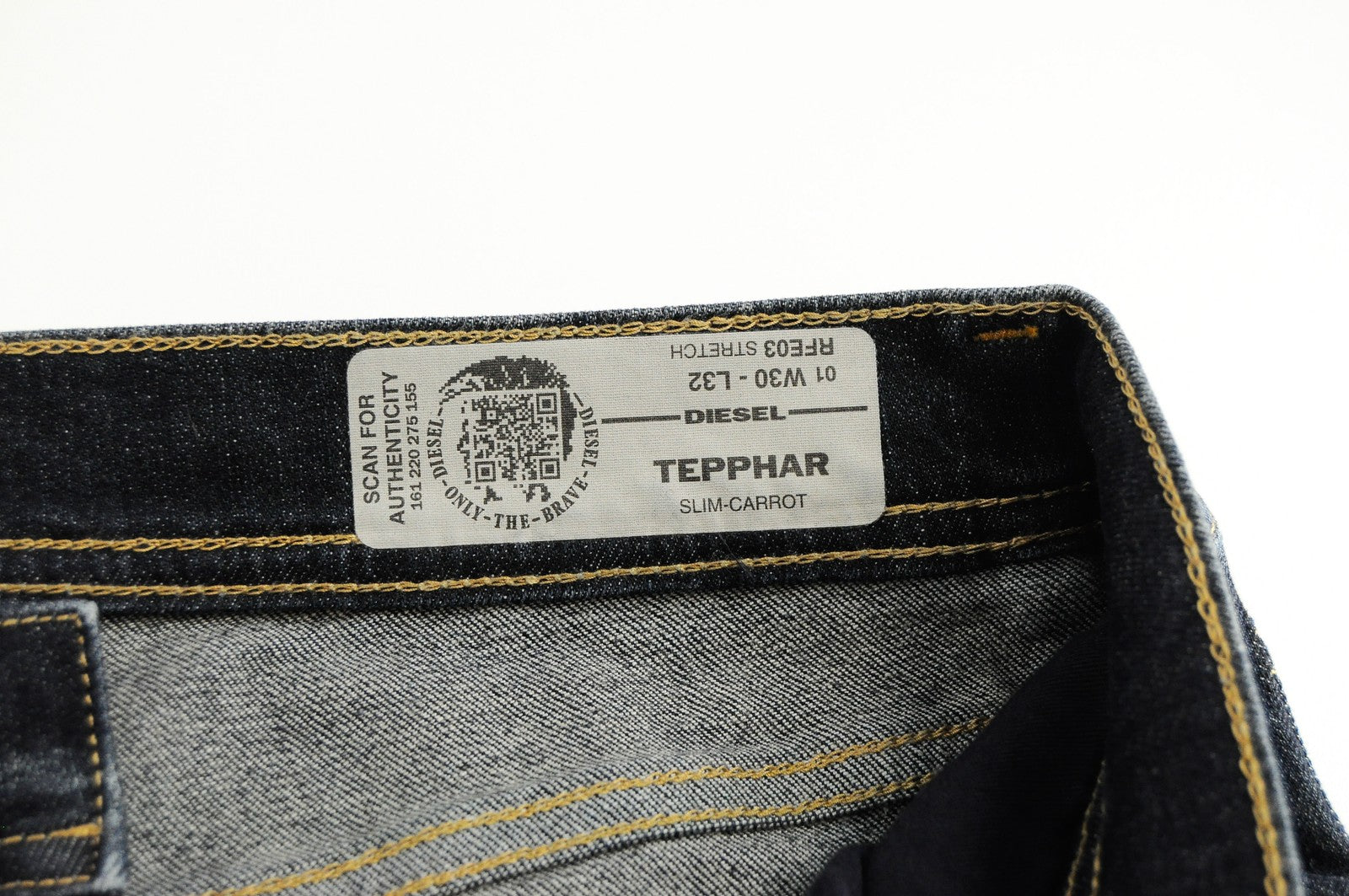 DIESEL Tepphar RFE03 vyriški džinsai W30/L32 Slim morkų medvilnės tamprūs mėlyni 