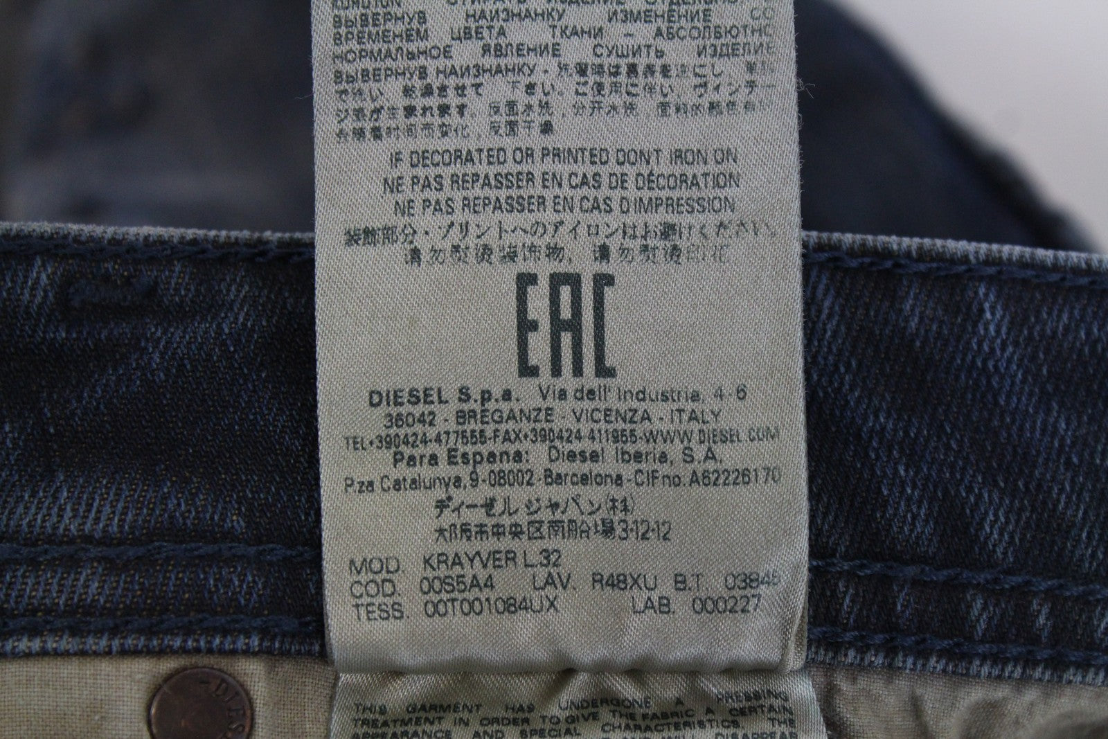 DIESEL Krayver R48XU Men Jeans W28/L32 Slim Carrot Fit Cotton Aged Blue Wash