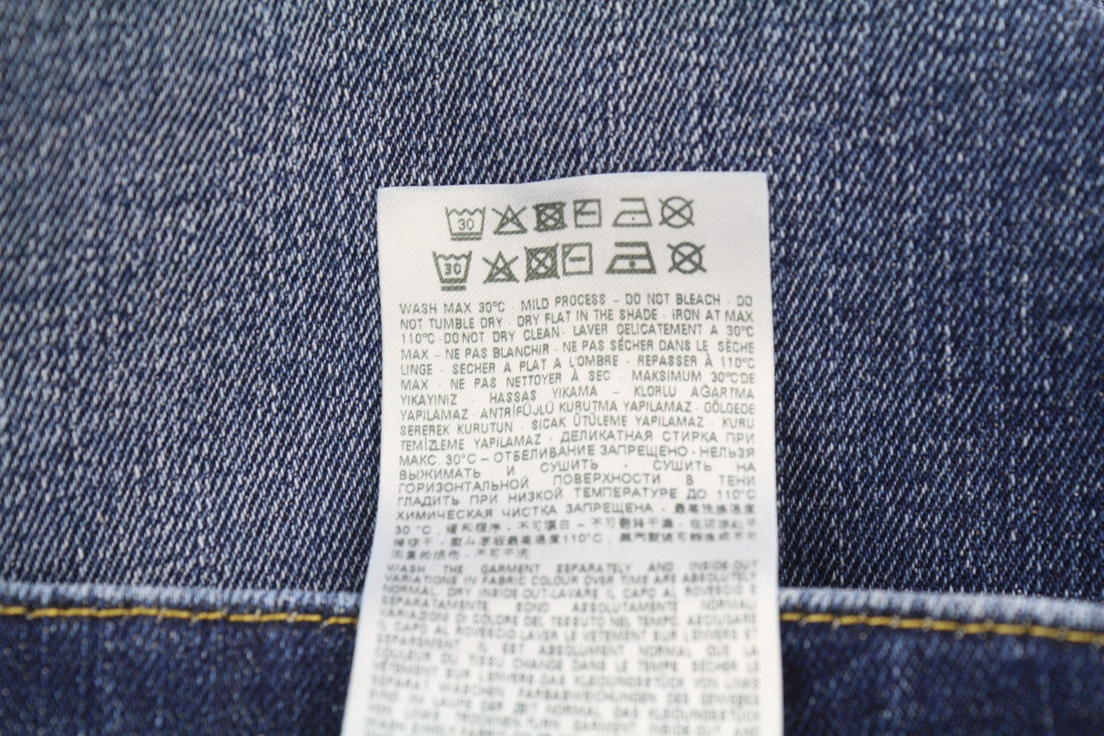 DIESEL 2019 D-Strukt E9B90 Men Jeans W32/L32 Slim  Distress Fade Effect RRP€250