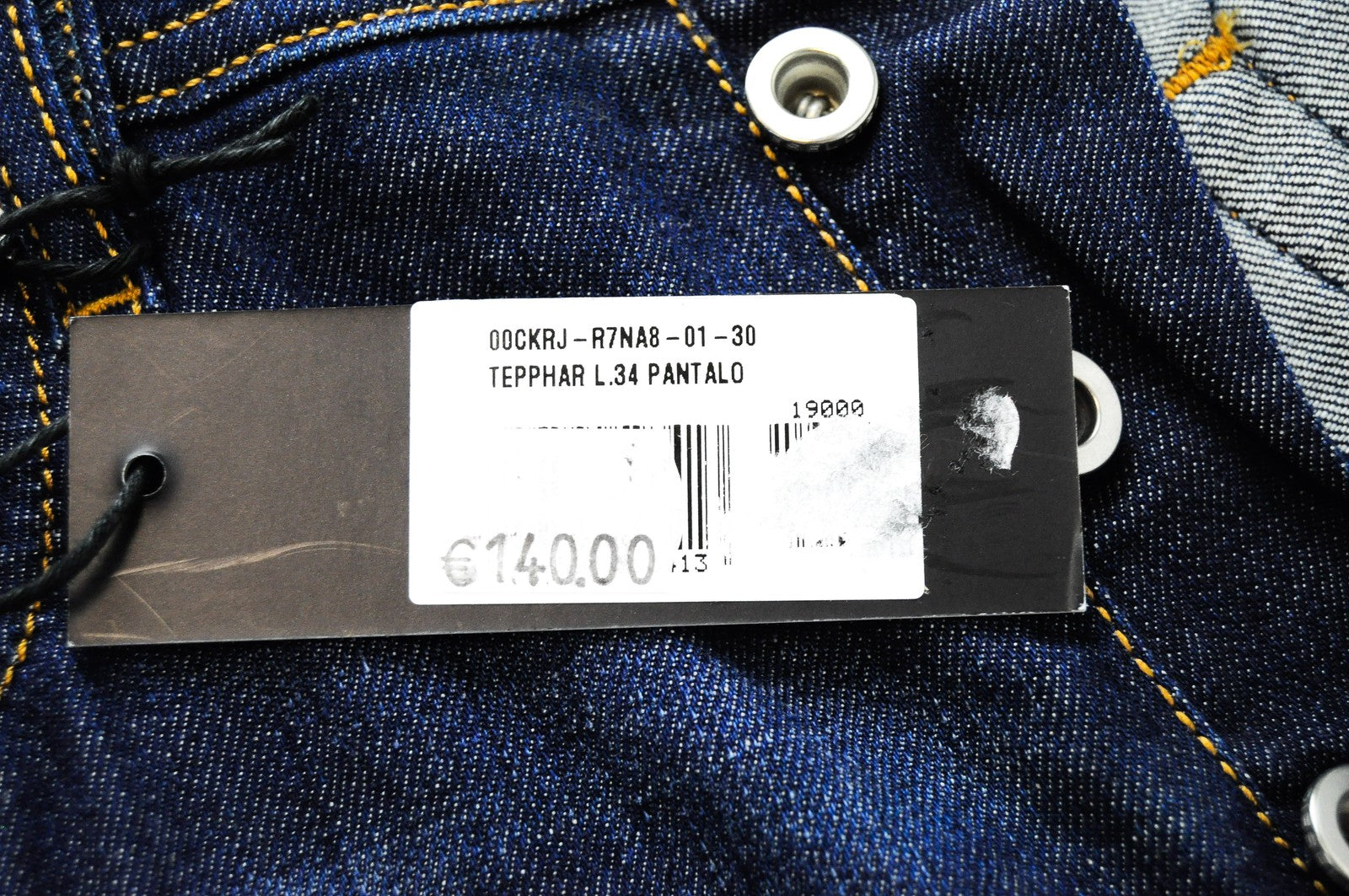 DIESEL Tepphar R7NA8 vyriški džinsai W30 L34 Slim morkų spalvos medvilninio skalbinių mėlynumo spalvos 