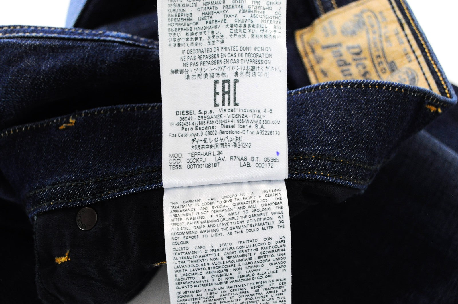 DIESEL Tepphar R7NA8 vyriški džinsai W30 L34 Slim morkų spalvos medvilninio skalbinių mėlynumo spalvos 