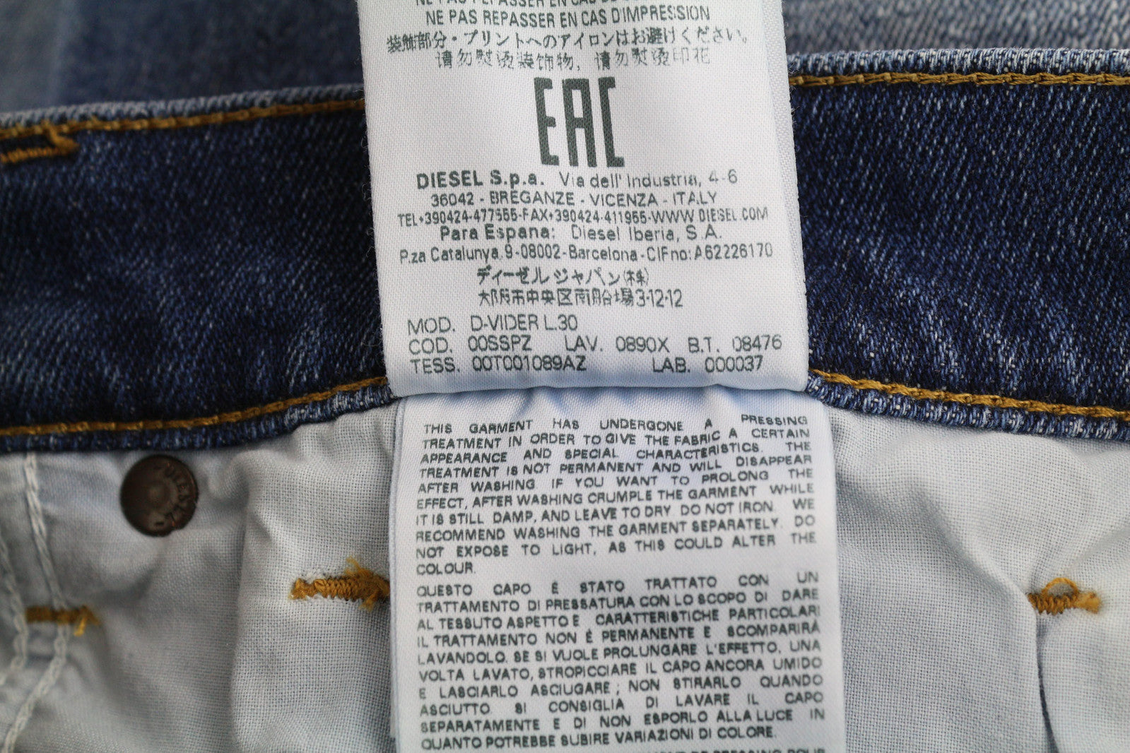 DIESEL D-Vider 0890X Men Jeans W30/L30 Carrot Fit Stretch Distress Washed Blue