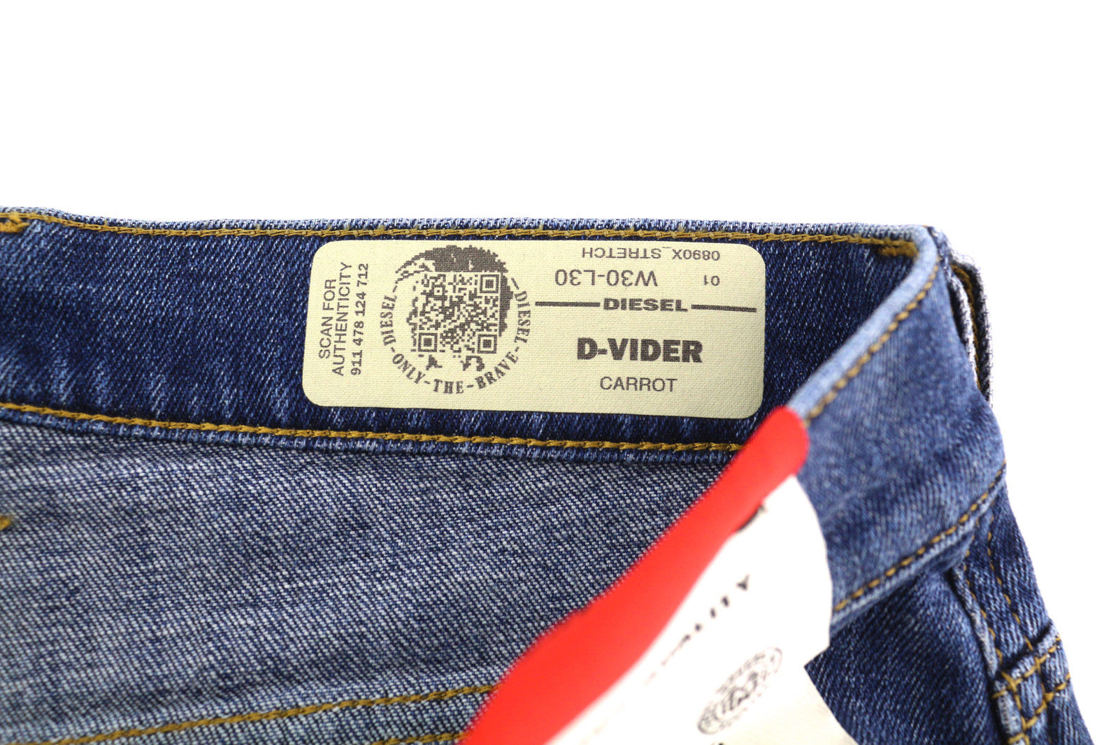 DIESEL D-Vider 0890X Men Jeans W30/L30 Carrot Fit Stretch Distress Washed Blue