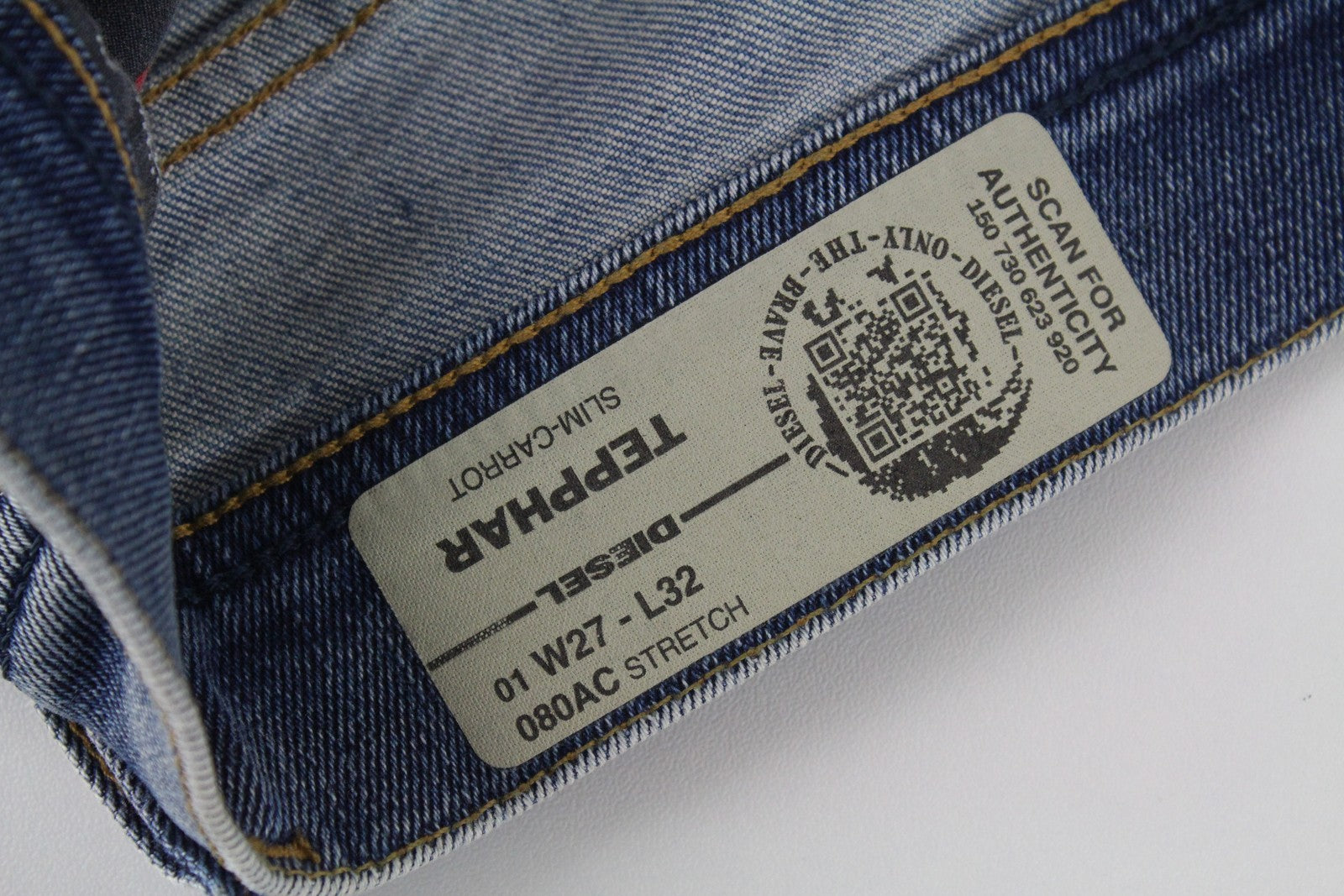 DIESEL Tepphar 080AC Mens Jeans W27/L32 Slim Carrot Blue Cotton Stretchy Ripped