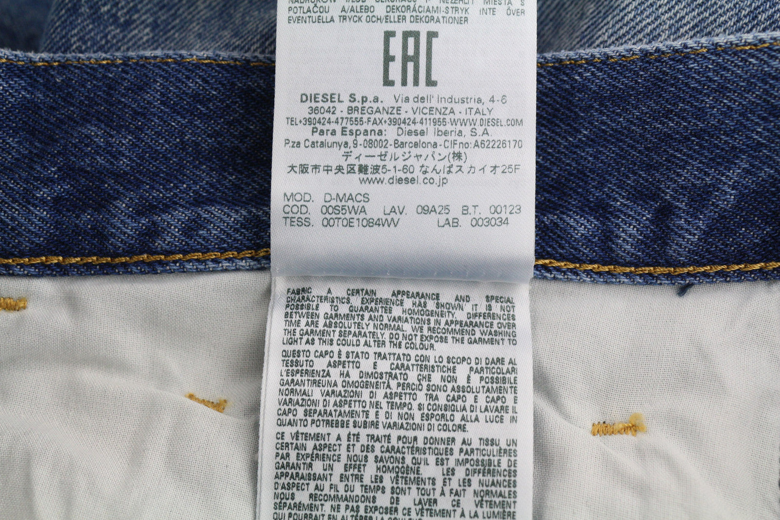 DIESEL D-Macs 09A25 Men Jeans W30/L30 Straight Fit Distress Washed Denim RRP€250