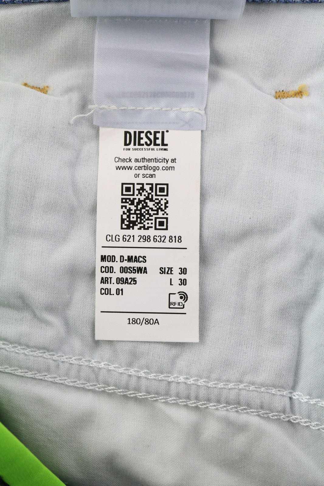 DIESEL D-Macs 09A25 Men Jeans W30/L30 Straight Fit Distress Washed Denim RRP€250