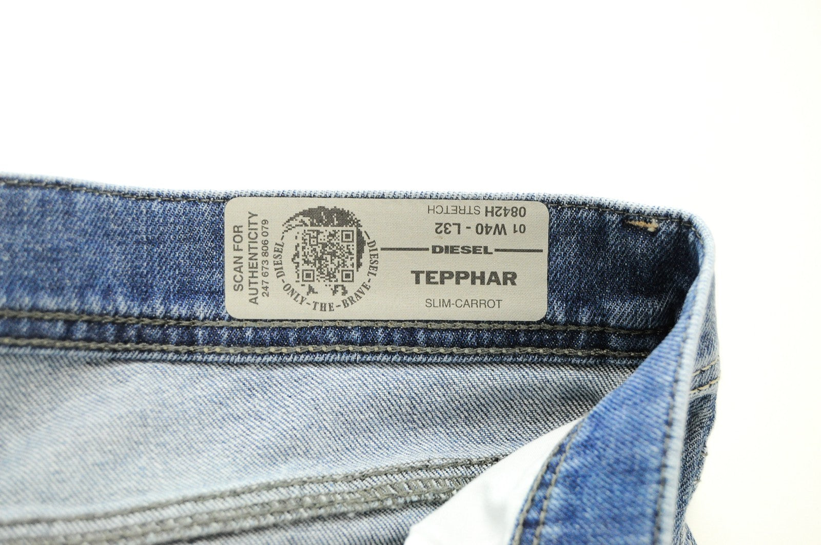 DIESEL Tepphar 0842H Men Jeans W40/L32 Slim Carrot Fit Blue 5-Pocket Stretch