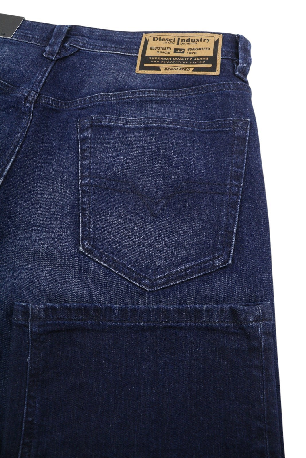 DIESEL 1985 Larkee RB067 Men Jeans W34/L32 Straight Fit Buttoned Washed Blue